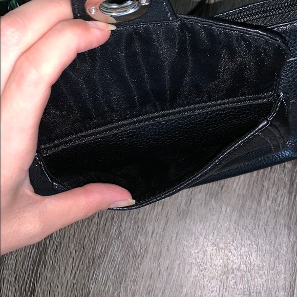 Black Coach shoulder bag - Picture 3 of 7